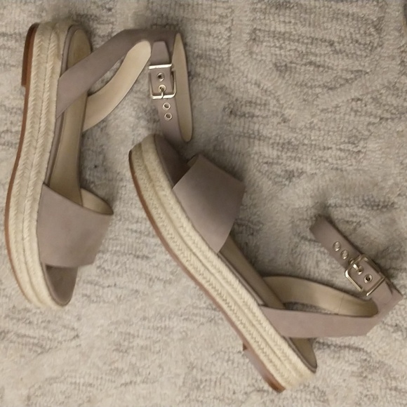 Vince Camuto Kathalia Platform Espadrilles Taupe - Picture 9 of 10